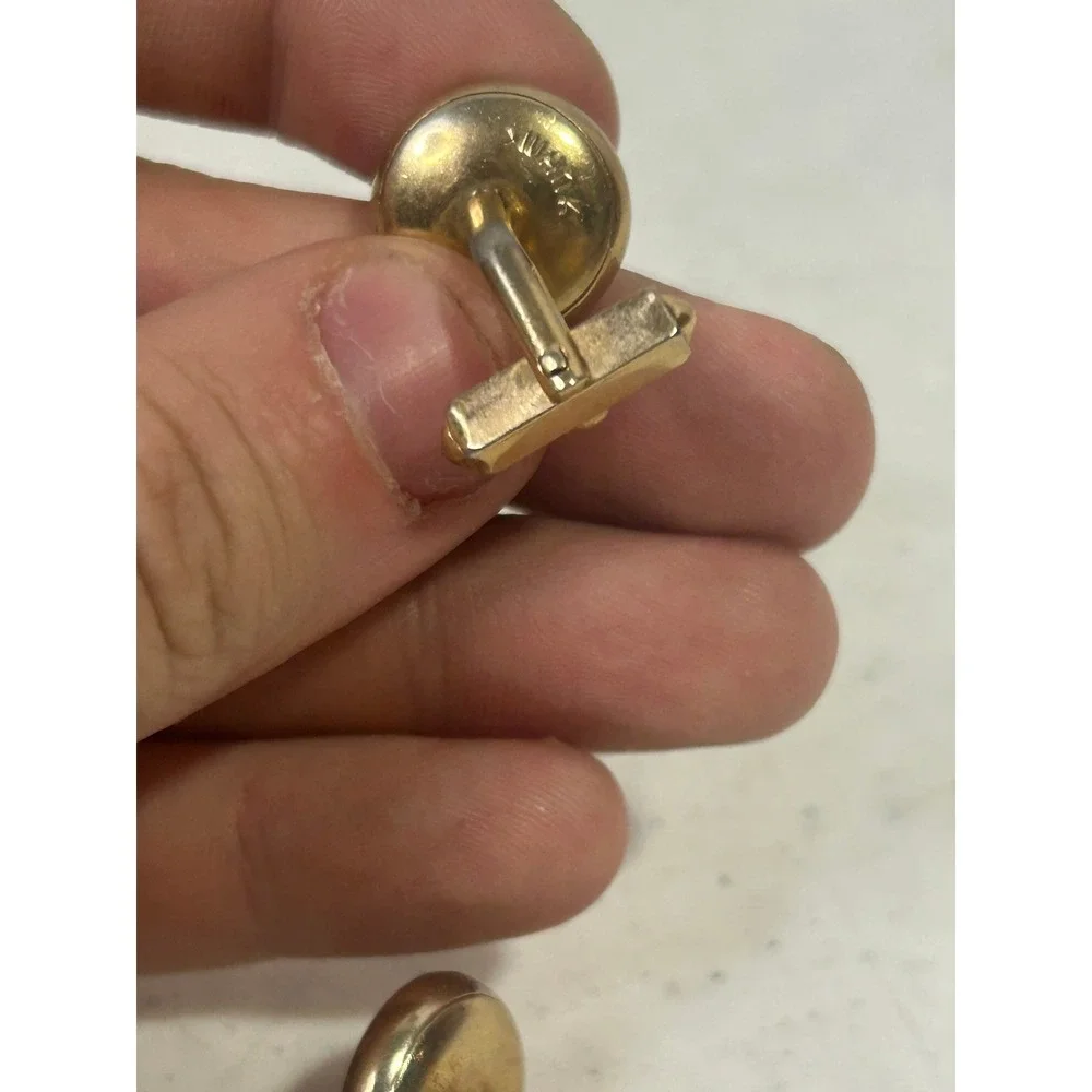 Vintage Swank Gold Tone Red Cabochon Round Cufflinks‎ Mid Century Formal Mens